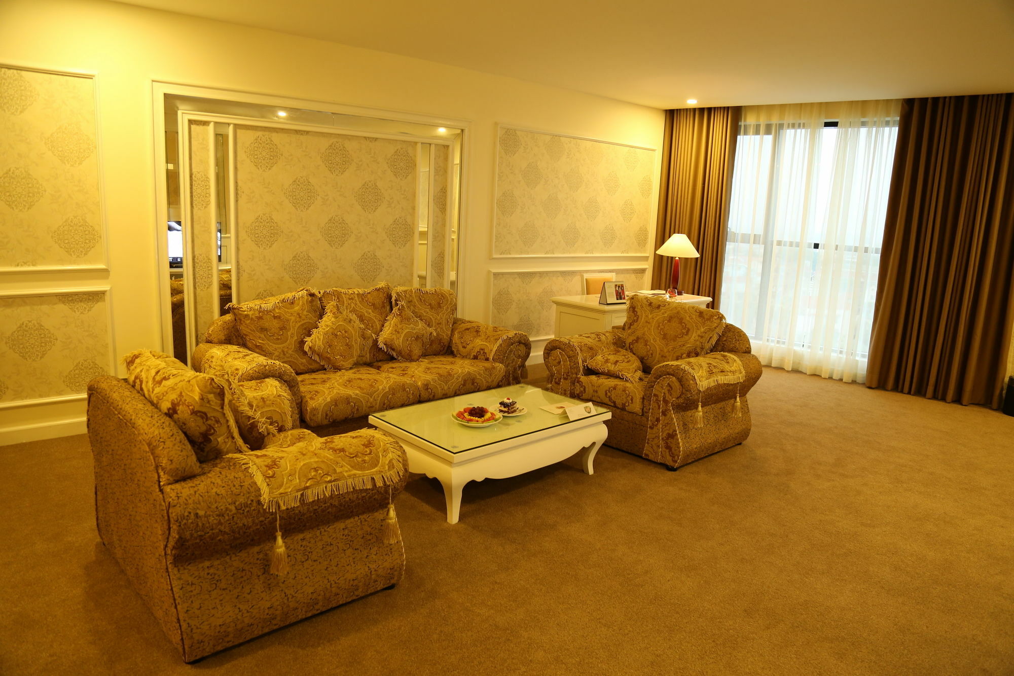Muong Thanh Grand Quang Tri Hotel Exterior foto